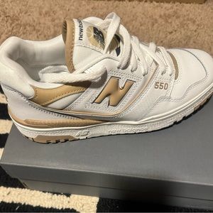 New Balance 550 Sneakers